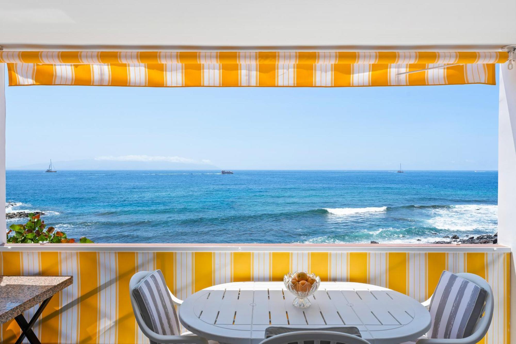 Neptuno Ocean View, Beach Line With Pool Puerto de Santiago  Exteriör bild