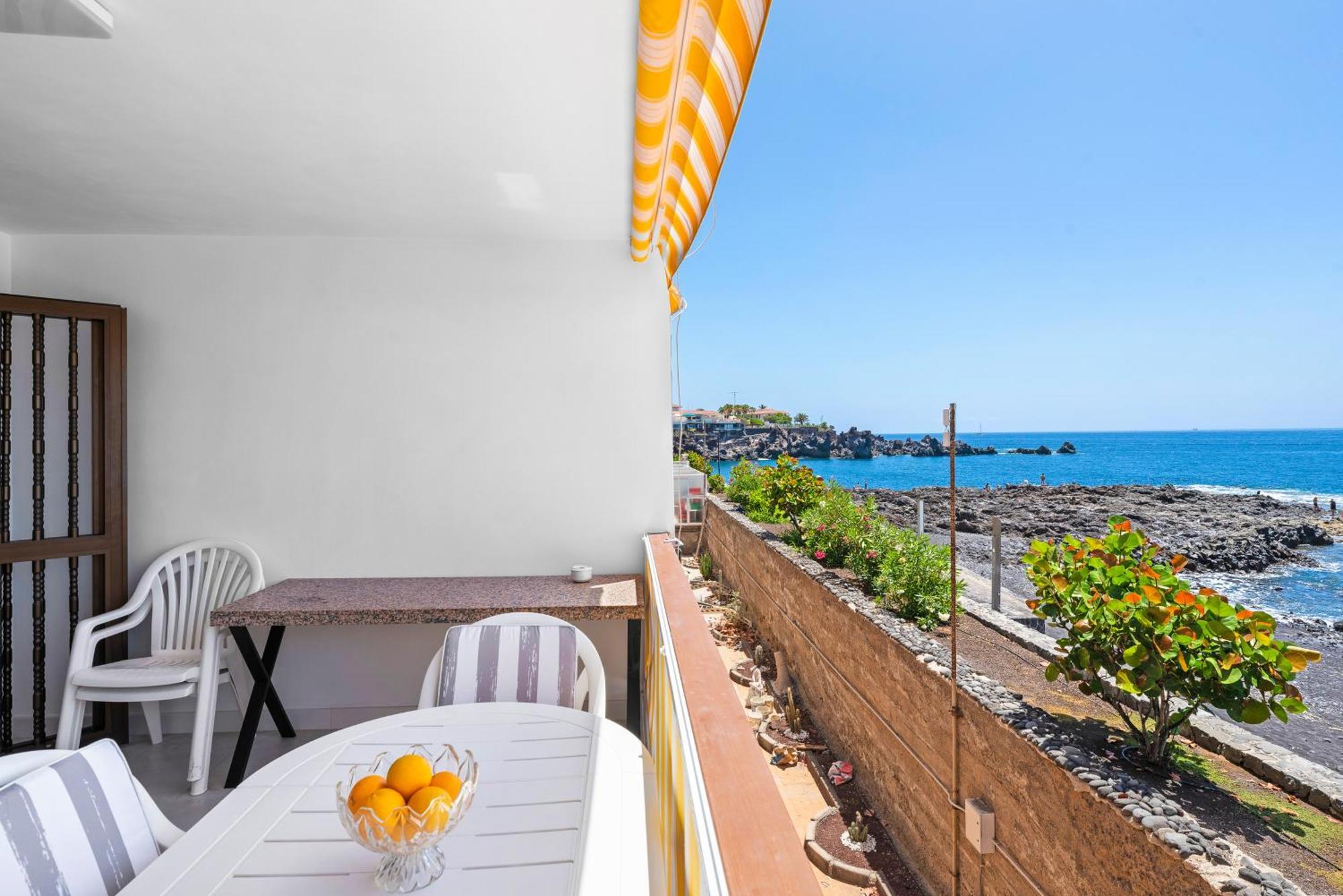 Neptuno Ocean View, Beach Line With Pool Puerto de Santiago  Exteriör bild